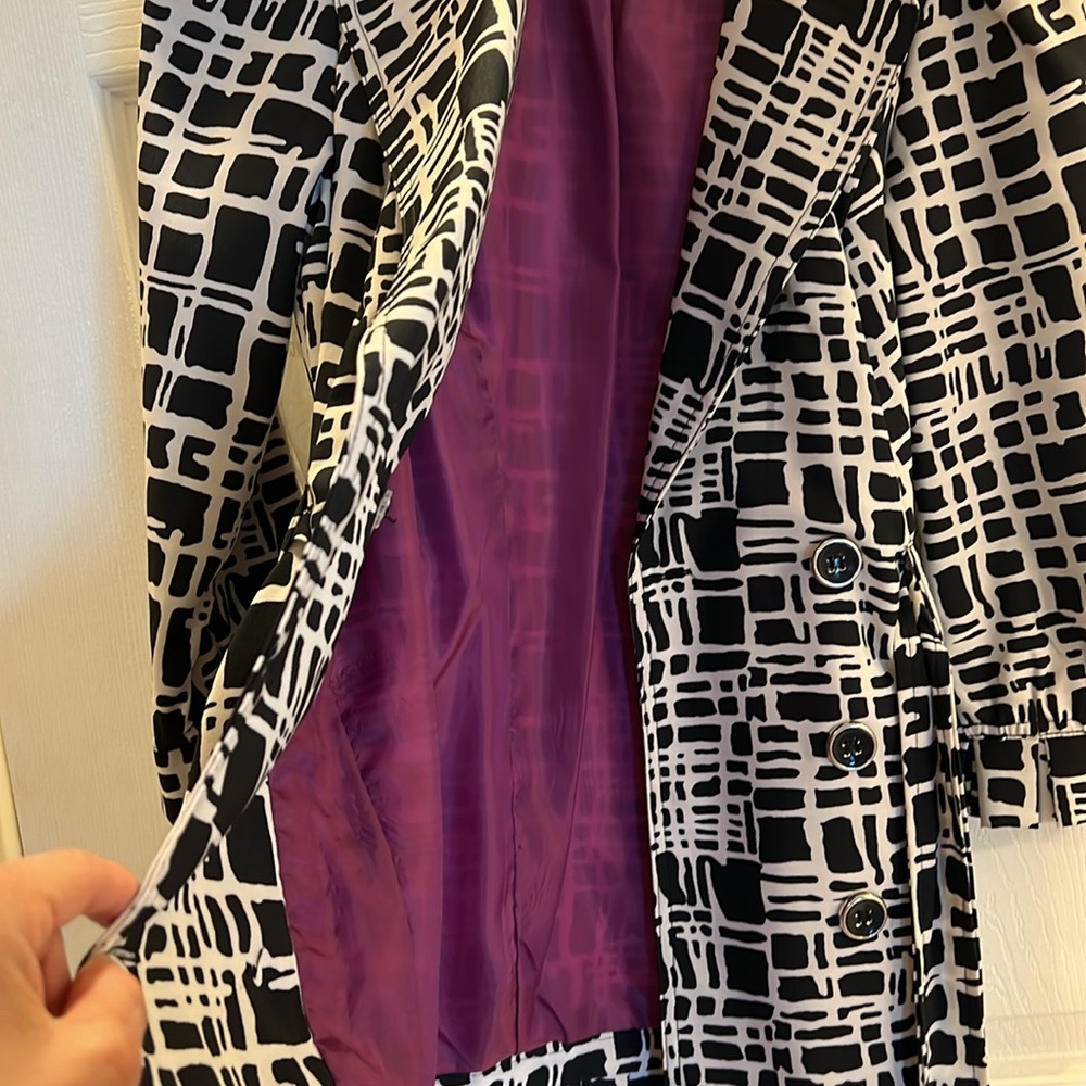 Black And White Patterned Blazer - image 5